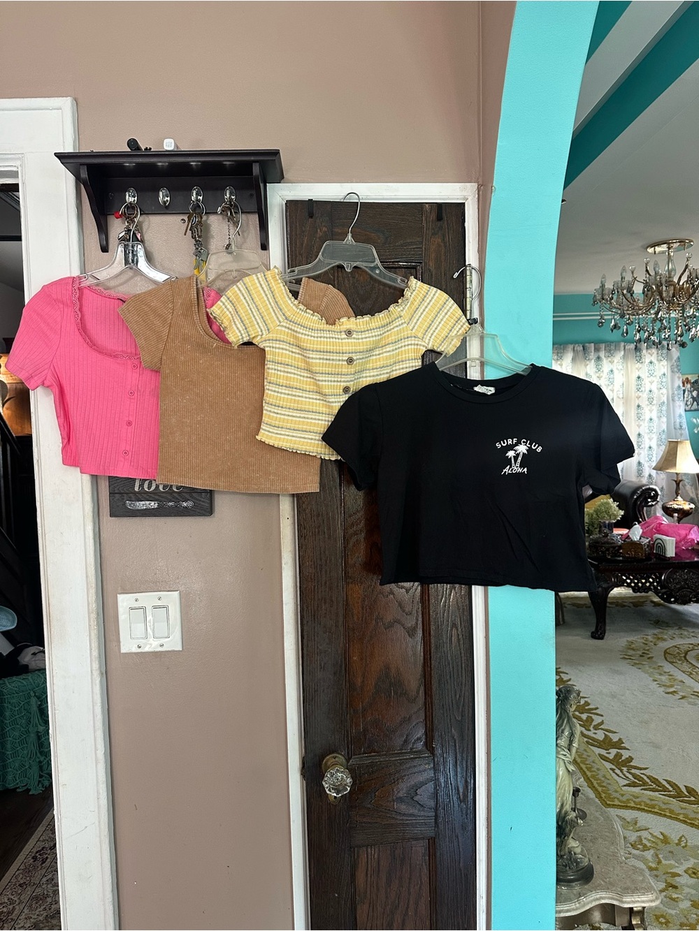 Mixed-Color Women's Cropped Top Set — Pink, Brown, Yellow, Black